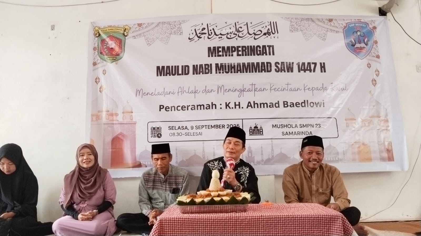 Kegiatan memperingati maulid Nabi Muhammad SAW